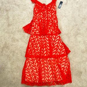 Wow this dress is perfect for the warm weather!